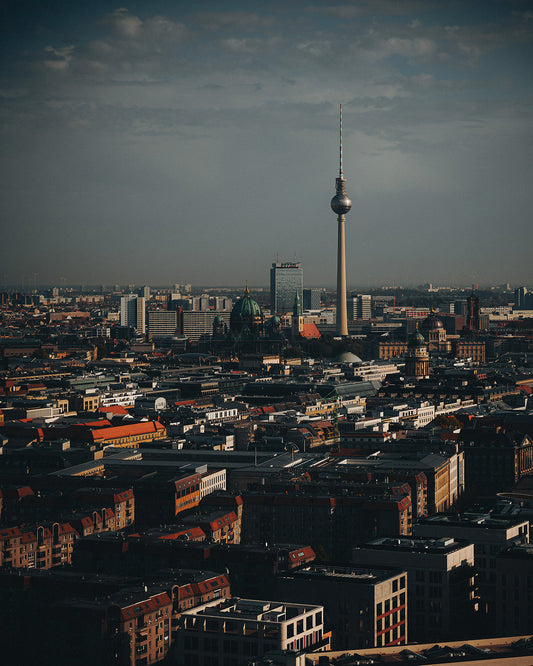 Berlin Eternal, 40x50 cm / 16x20″, Aluminum