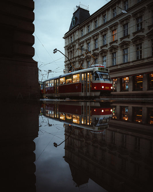 Prague Between Lines #1, 40x50 cm / 16x20″, Aluminum